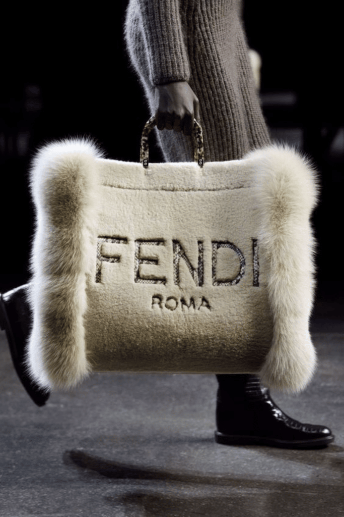 sac-fourrure-fendi